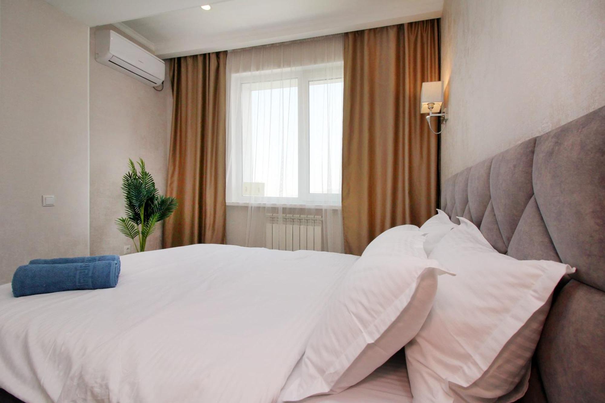Almaty Cozy Apart Hotel Exterior photo